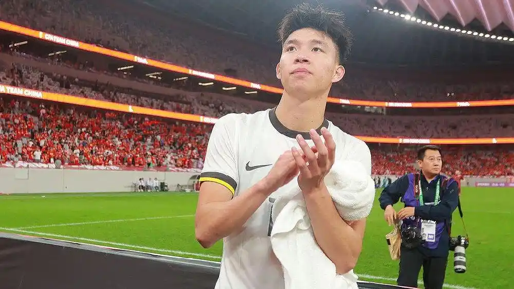 签约欧洲经纪，王钰栋等1年出走？中超球迷喊话荷乙试车吧