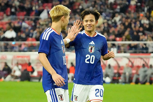 日本2-0加纳，久保1脚妙传，西甲皇家社会又来炫技