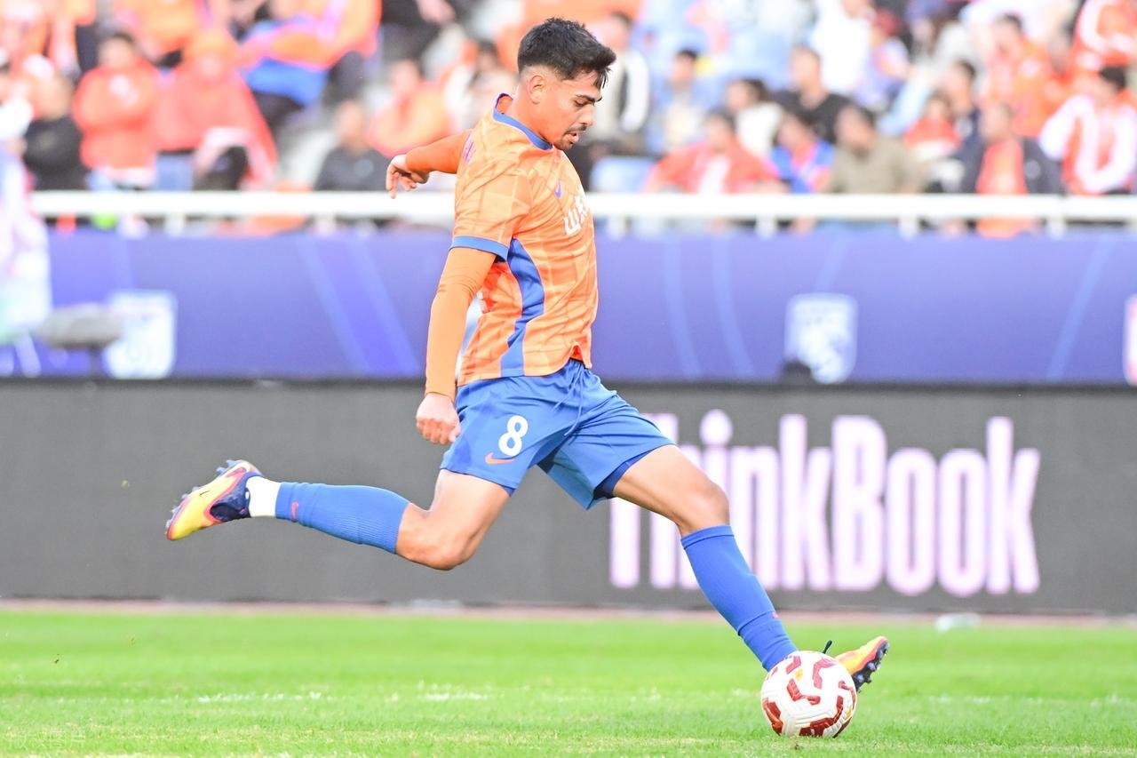 中超第2轮4-1：76万欧元的马德鲁加，把山东鲁能青训逼出一条活路