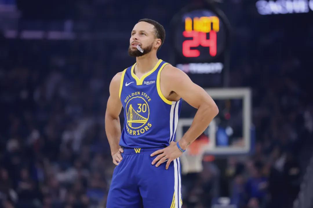 37岁库里两战95分，NBA谁还能叫勇士不是他一人秀？