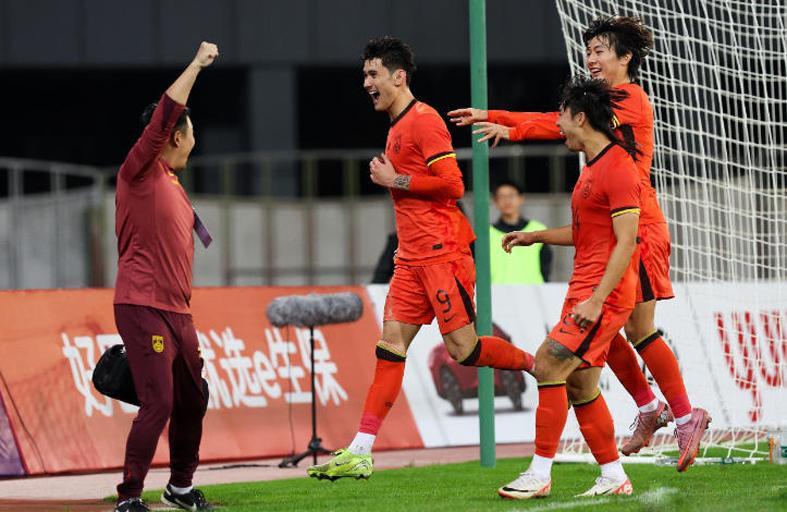 U22 2-0击败韩国，拜合拉木双响比英超神锋还猛