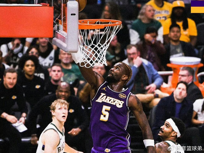 北京时间11月16日NBA：湖人119-95大胜雄鹿，东契奇41分抢戏