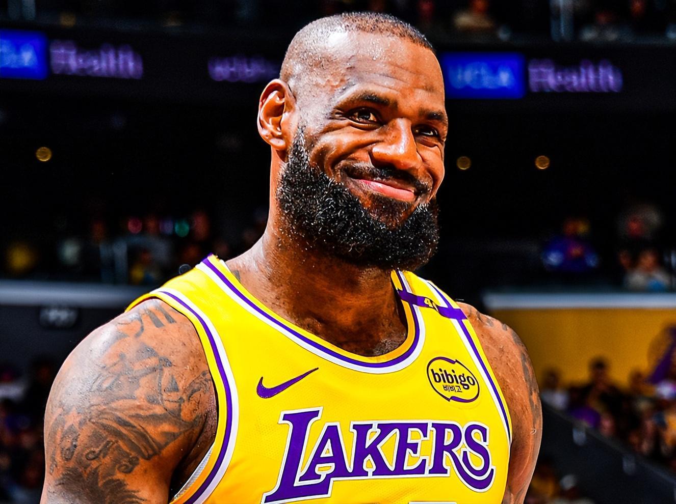 湖人119-95掀翻雄鹿，东契奇41分喷字母哥，NBA又见单骑救主