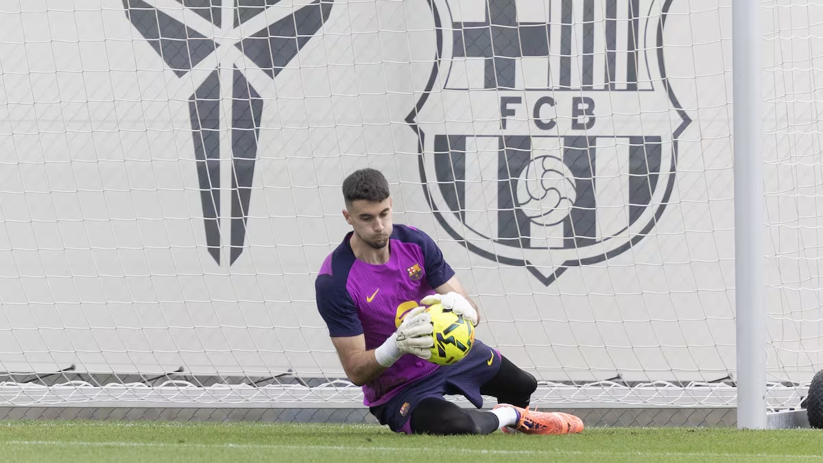 巴萨门将霍安·加西亚复出，83%扑救率对比什琴斯尼64%，西甲真盼他能救火？