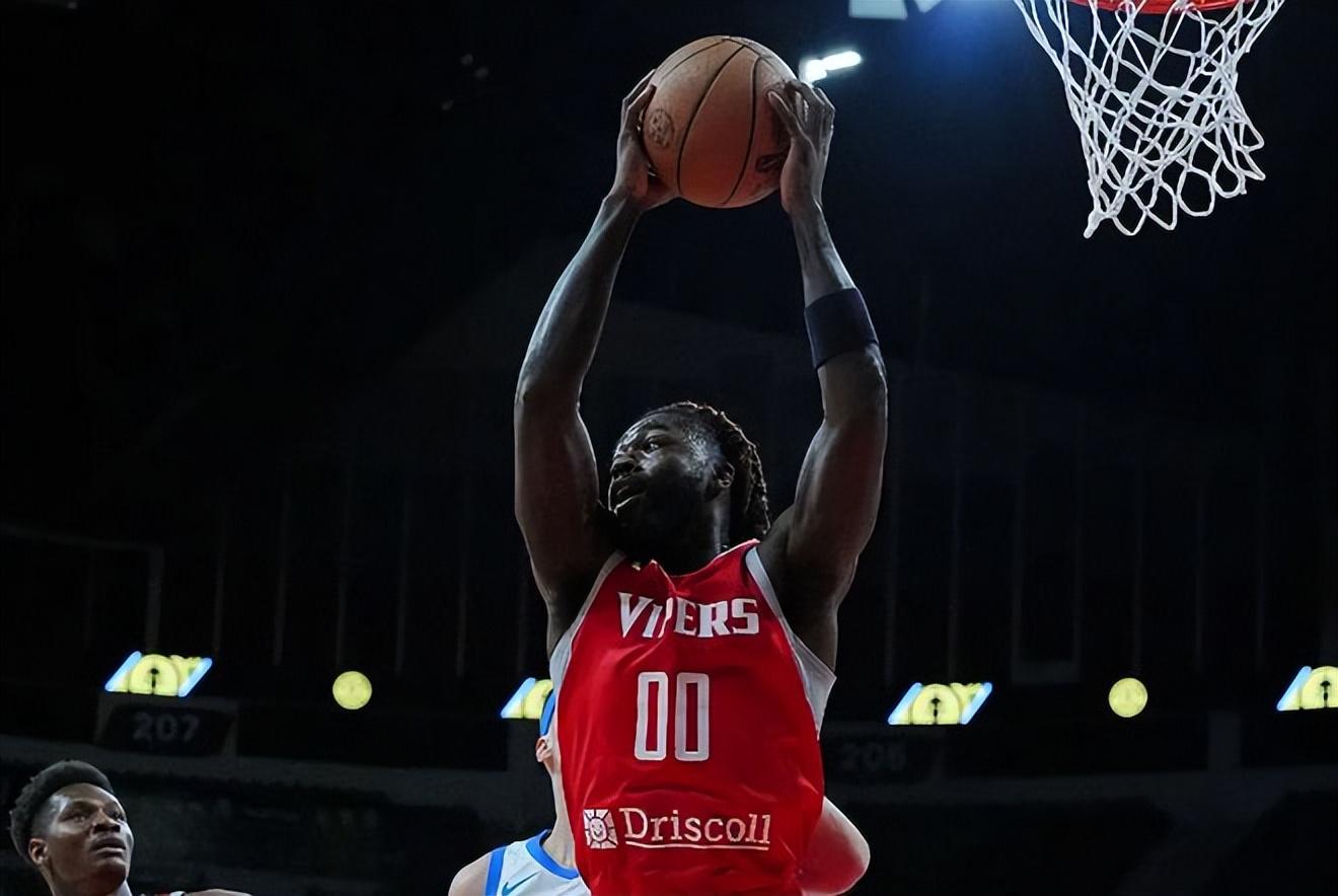 133-126：火箭下属得首胜，28岁侧翼终于回暖但离NBA登场还远