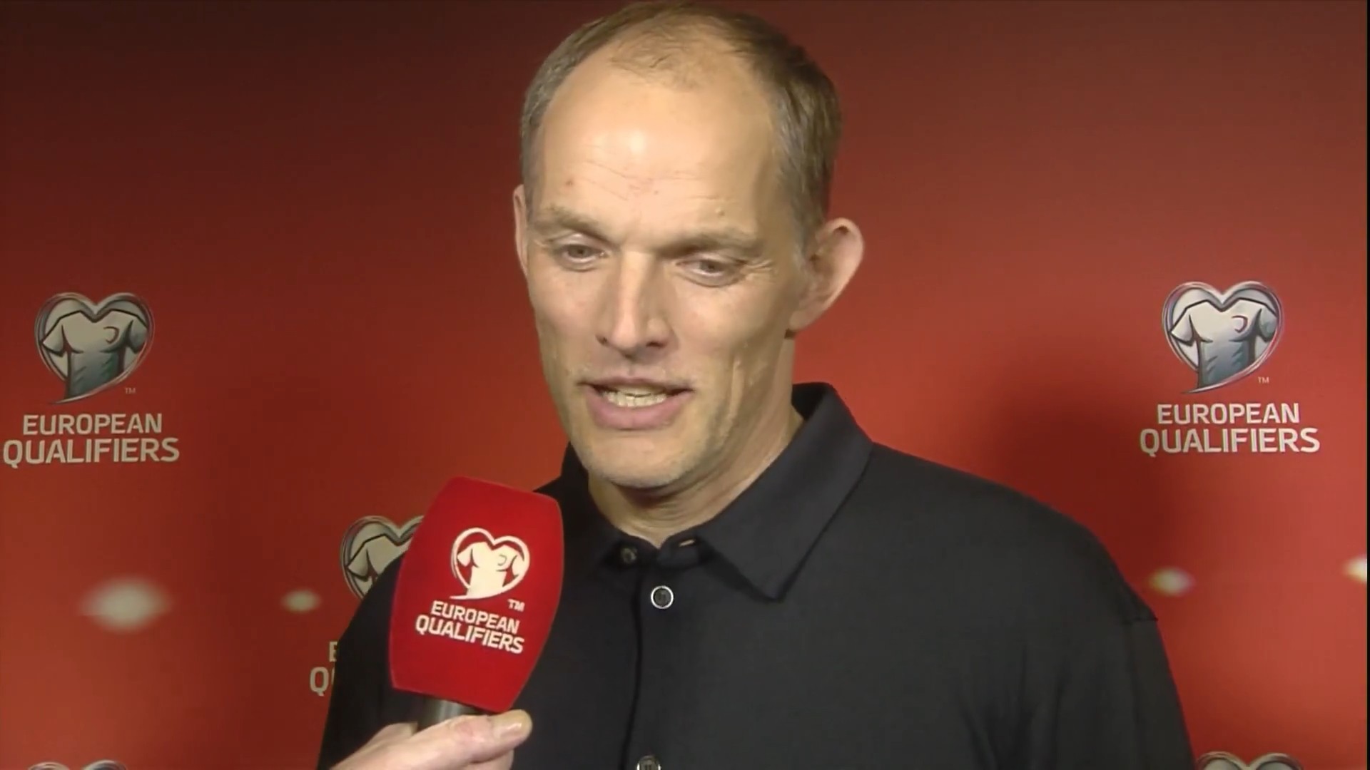 英格兰客场2-0拿下阿尔巴尼亚，英超替补节奏把局面撕了