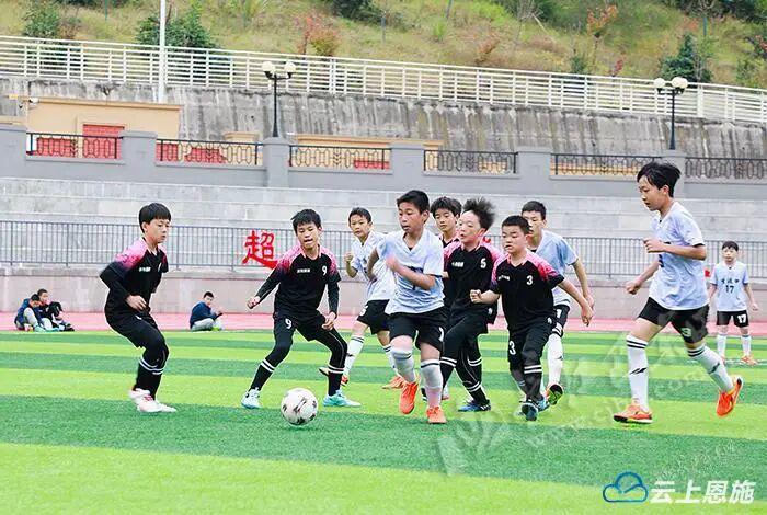 巴东县23支队伍激战3天，中小学生足球联赛表现输赢都靠真拼
