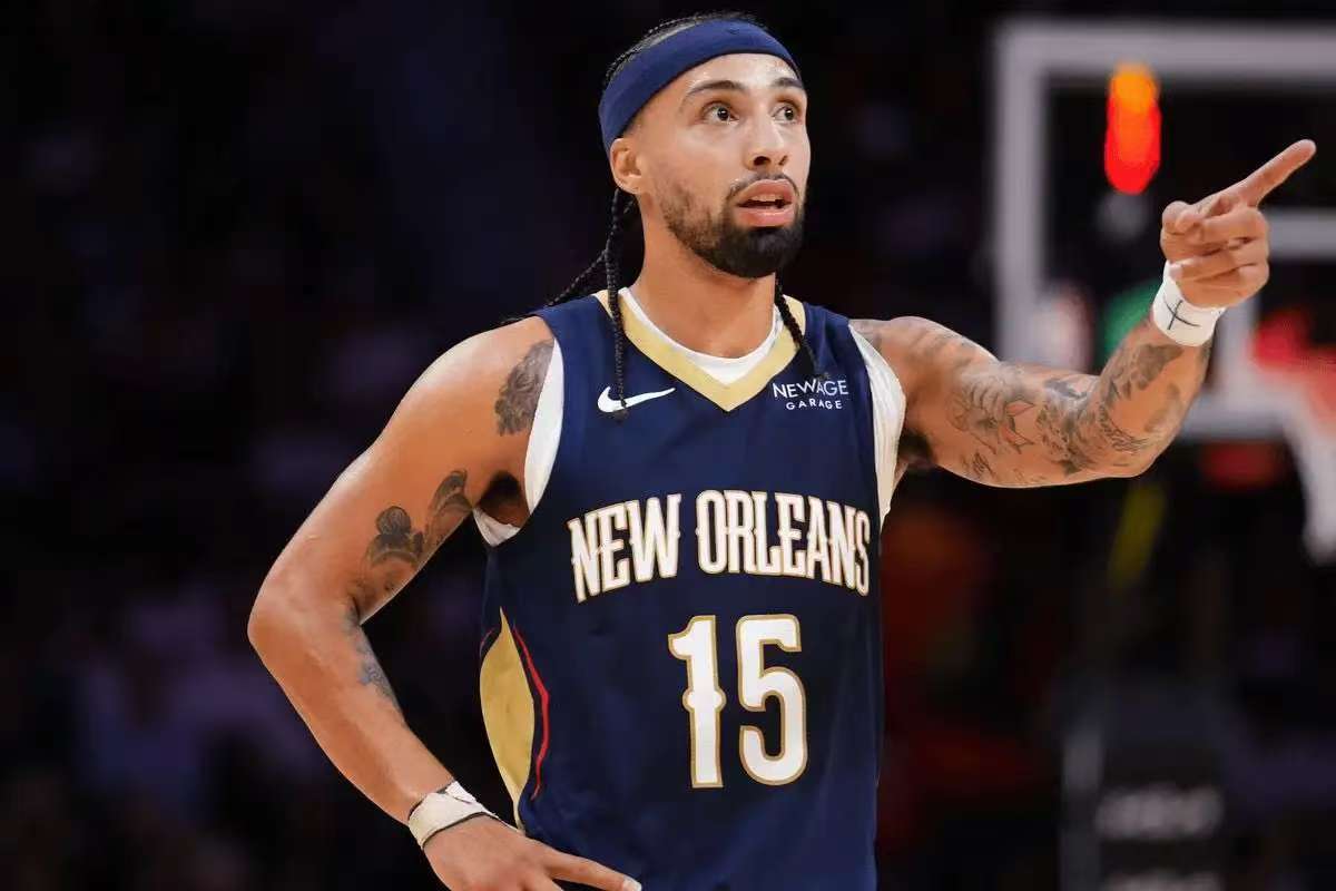 穆迪8记三分拿32分，库里11中2被打脸？NBA轮换暴露问题