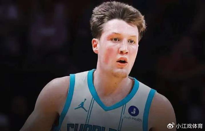 11月15日NBA：字母哥25+18助攻逆天，黄蜂射手的表现比克雷·汤普森还狠？