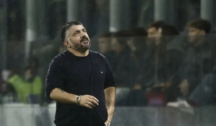 意大利1-4被挪威打懵：世界杯直通席位受损，英超球迷都乐了