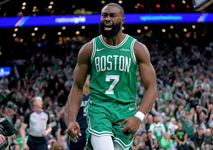 NBA常规赛121-118，凯尔特人险胜快船，普理查德30分哈登37分空砍