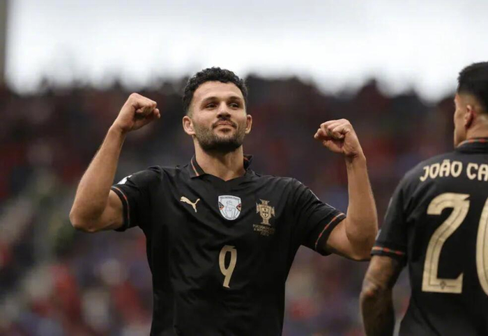 葡萄牙9球大胜亚美尼亚，贡萨洛抢首发比英超抢位还猛