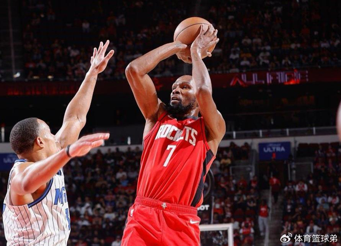 117-113加时险胜，凯文·杜兰特12场311分把NBA争冠天平掀偏了