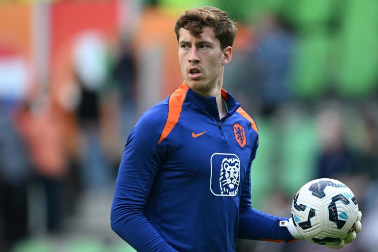 11轮英超第四，桑德兰1050万签罗埃夫斯的世界杯门票梦