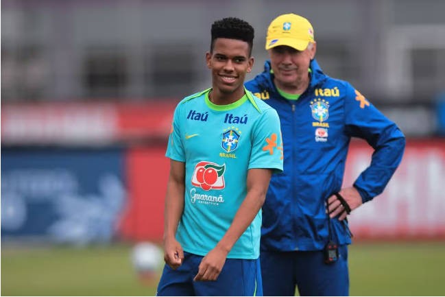 1次训话，切尔西英超压力爆表，安切洛蒂点名埃斯特旺