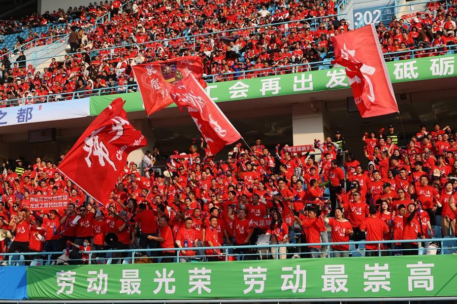 常州职工足球联赛决战点球 新城队22816人见证首冠诞生