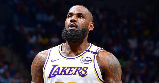 10胜4负湖人，勒布朗24小时观察身体，NBA对爵士悬念