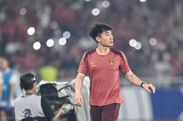 郑智或执教青岛西海岸：1个赛季征服中超还是继续被国足遗忘？