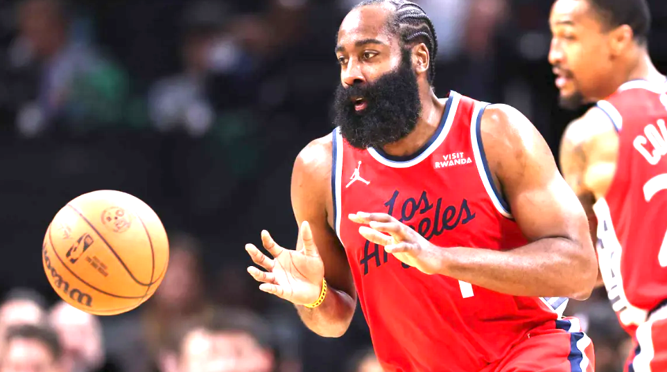 快船4胜9负挣扎西部第11，哈登单核撑起NBA乱战，76人马克西39分打脸恩比德