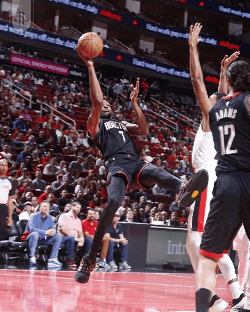 140分猛攻？火箭8胜3负在NBA西部挑事，申京成核心