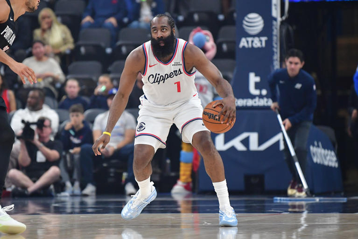 9场1胜成现实？快船连败警报：詹姆斯·哈登两次绝杀打铁，费城在NBA翻盘