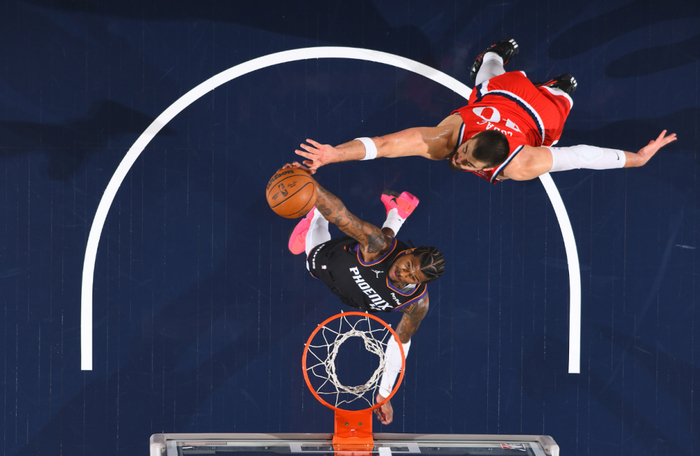 11月9日NBA惊魂：太阳新援杰伦复出第2场腿筋受伤，快船成最糟舞台