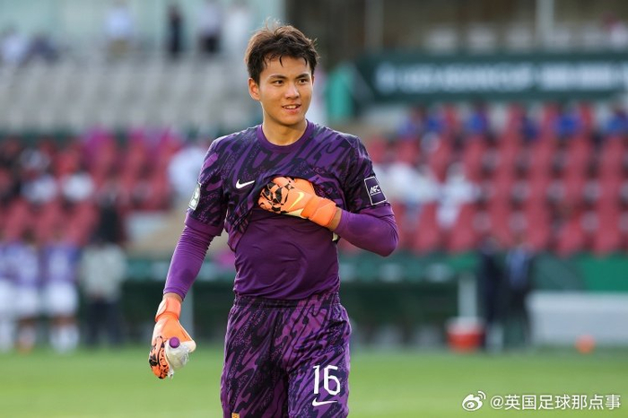 李昊六场33救球，拿奖日本荒木不够硬