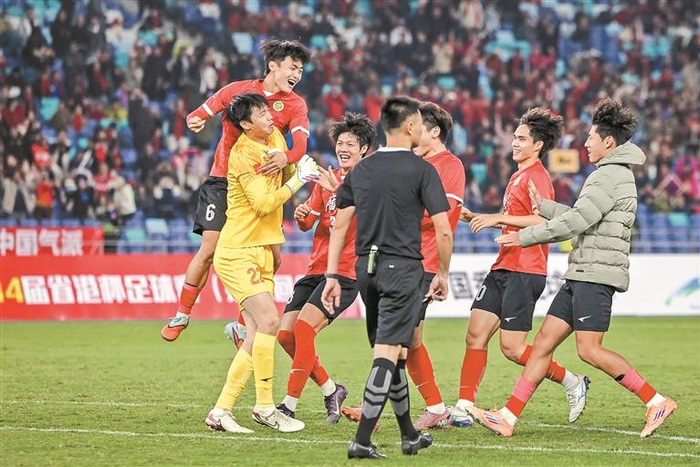 深圳二零二八U20勇夺省港杯，冲甲梦依然在前