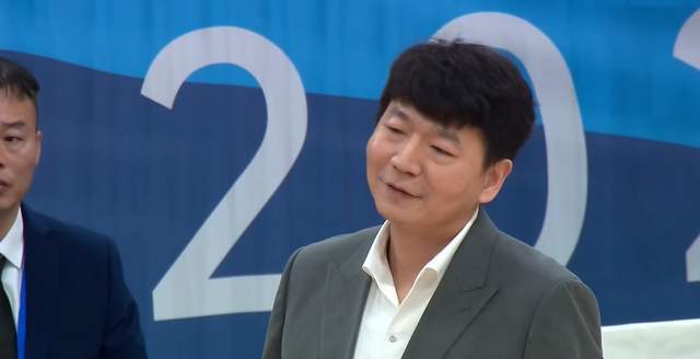 山东男篮重整旗鼓，鲍威尔渐行渐远，高诗岩引领新篇章