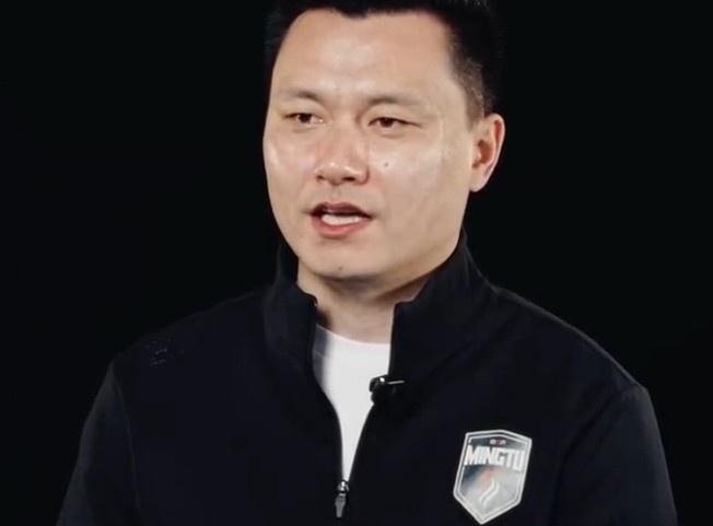 从球员到总经理：郜林的挑战与希冀