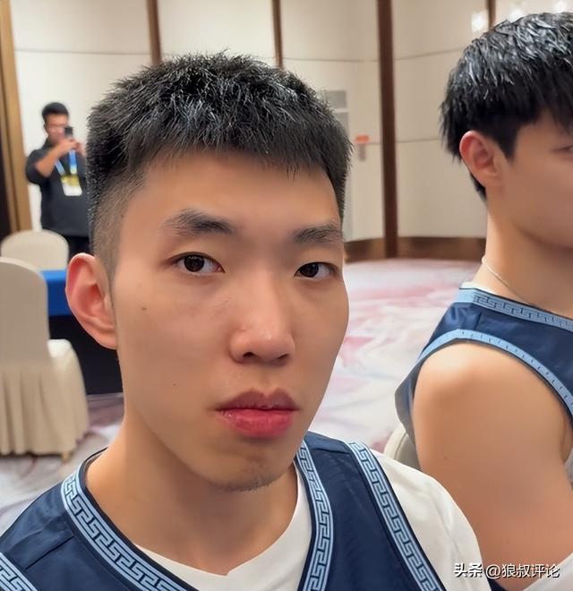 廖三宁：世预赛两战难度不小，关键时刻回归北控