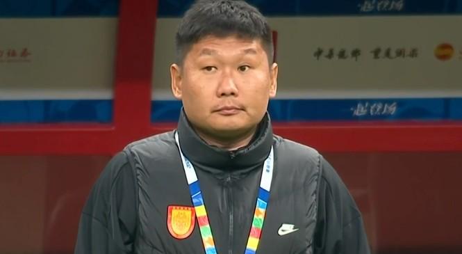 中超德比：重庆铜梁龙 vs 成都蓉城，压力之下的较量