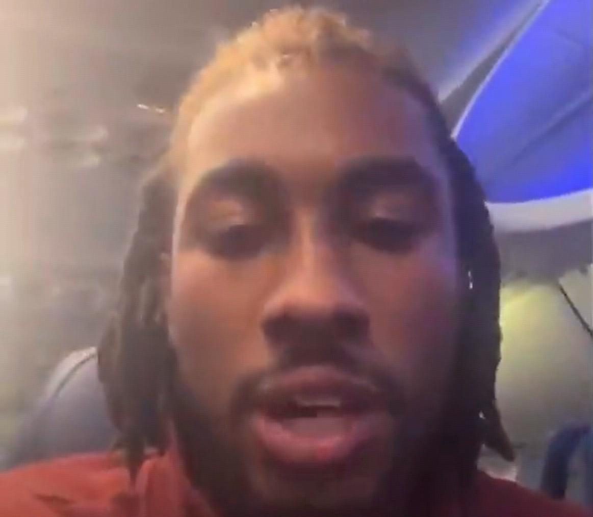 公牛裁掉艾维：宗教信仰与NBA前途的冲突