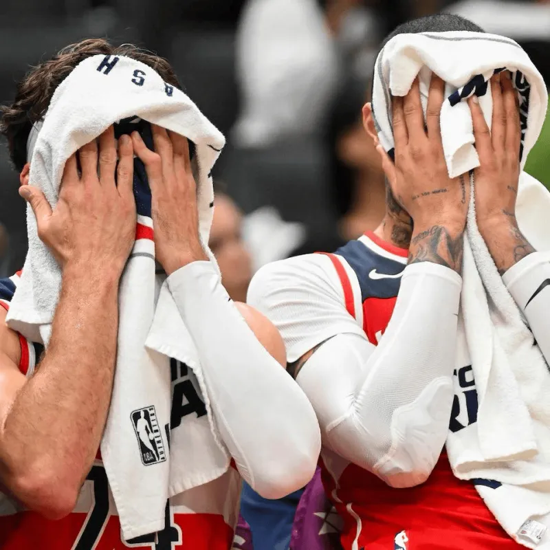 奇才连续三季输掉60+场比赛，NBA历史仅次于森林狼