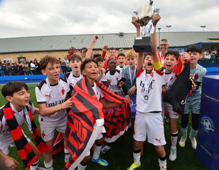 米兰U12再创佳绩：连续两年夺得Robbie Keane Academy杯，4:1战胜阿森纳