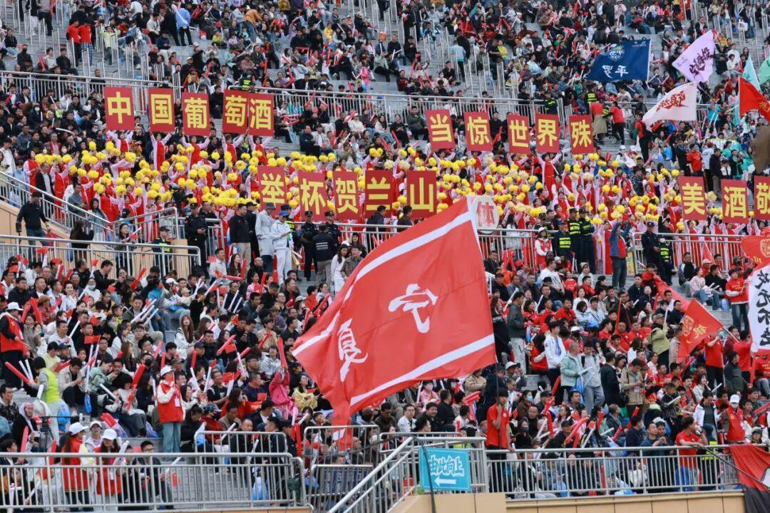 宁超联赛揭幕战：银川队2-0战胜石嘴山队