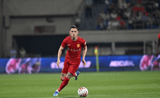 中超：上海申花主场2-2战平重庆铜梁龙，连续三轮不胜