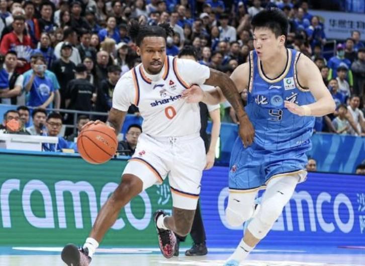 上海大鲨鱼99-85北京首钢，总比分3-1晋级总决赛