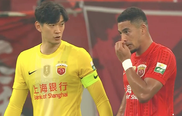 上海海港1-1天津津门虎，莱昂纳多破门哈达斯扳平