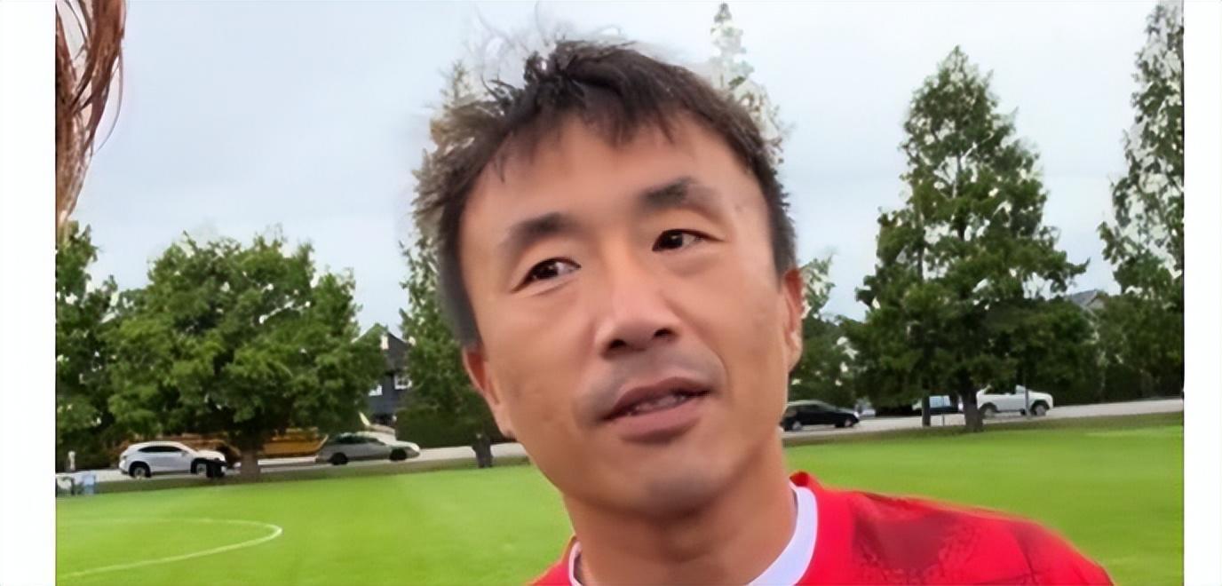 王永珀现身温哥华野球场，汪嵩杨程等前国脚同场