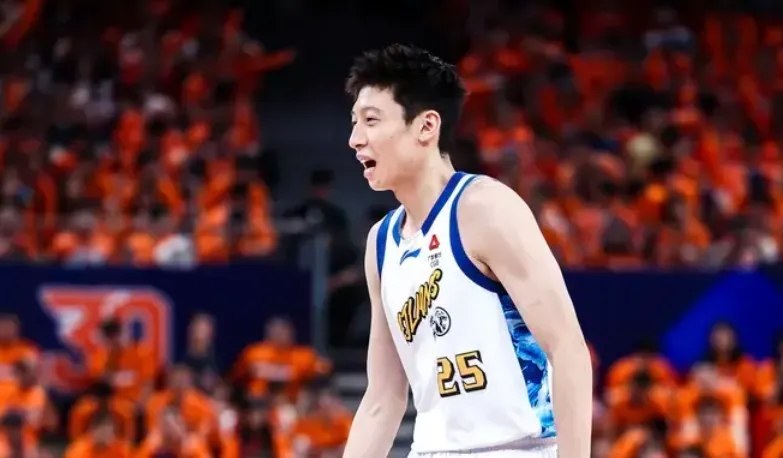 CBA今夏153名本土合同到期，13名为D类顶薪