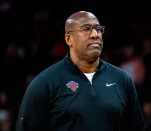 NBA总决赛G3进行中，钱宁-弗莱称尼克斯替补势不可挡