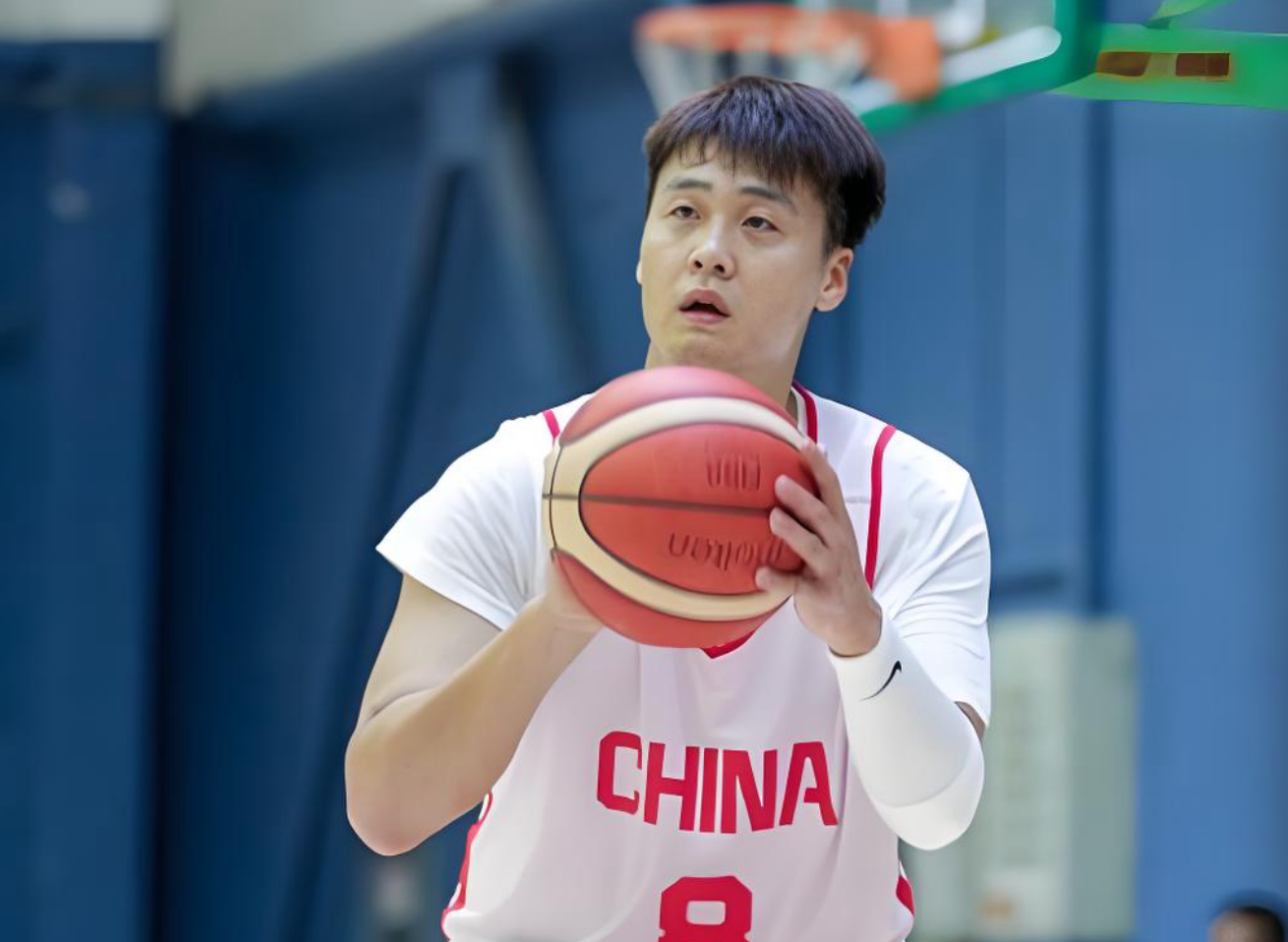 中国男篮21人集训名单出炉 赵睿缺席郭士强后卫线有备选