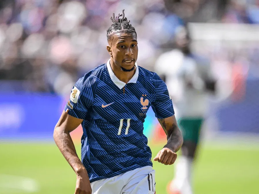 世界杯小组赛法国1-0塞内加尔，奥利塞助攻姆巴佩破门