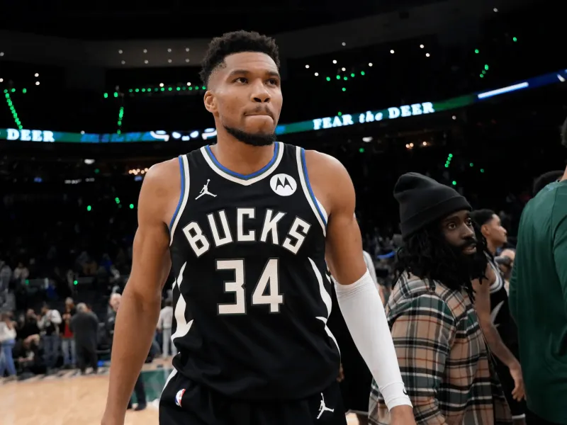 NBA Central：若留住字母哥，雄鹿下赛季薪资将超1.8亿美元