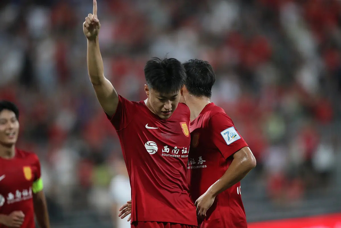 杜月徵梅开二度，重庆铜梁龙2-0淘汰青岛西海岸