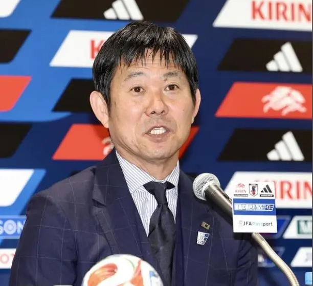 日刊体育：日本足协预计与森保一续约半年，他将带队踢亚洲杯