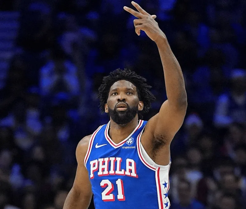 奥尼尔：恩比德将成为26-27赛季NBA最佳大个子球员