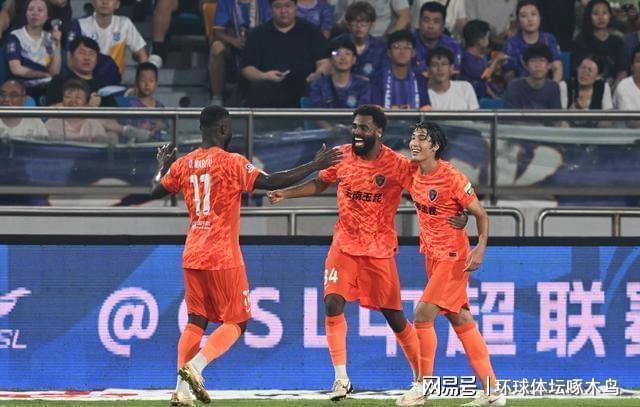 天津津门虎3比2逆转云南玉昆，第98分钟完成绝杀