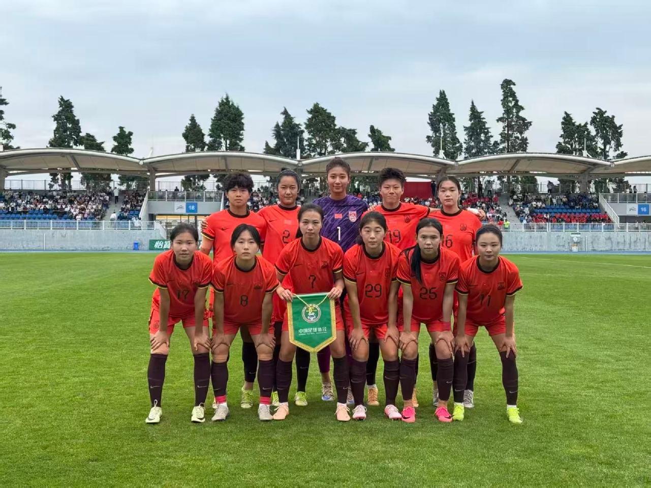 中国U20女足友谊赛2-1朝鲜U20女足，周欣怡、曾雨佳破门